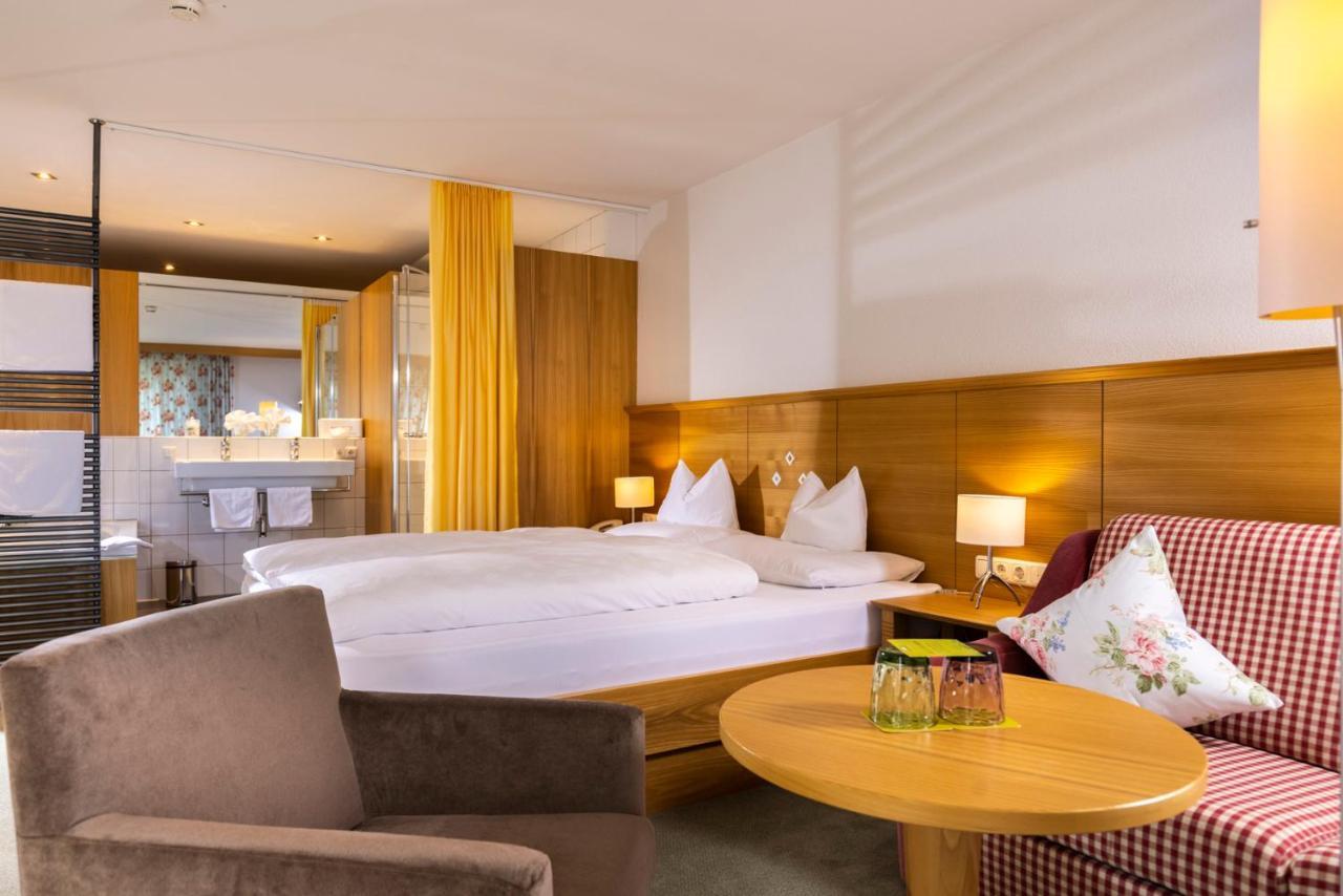 Hotel Walserberg Warth  Bagian luar foto
