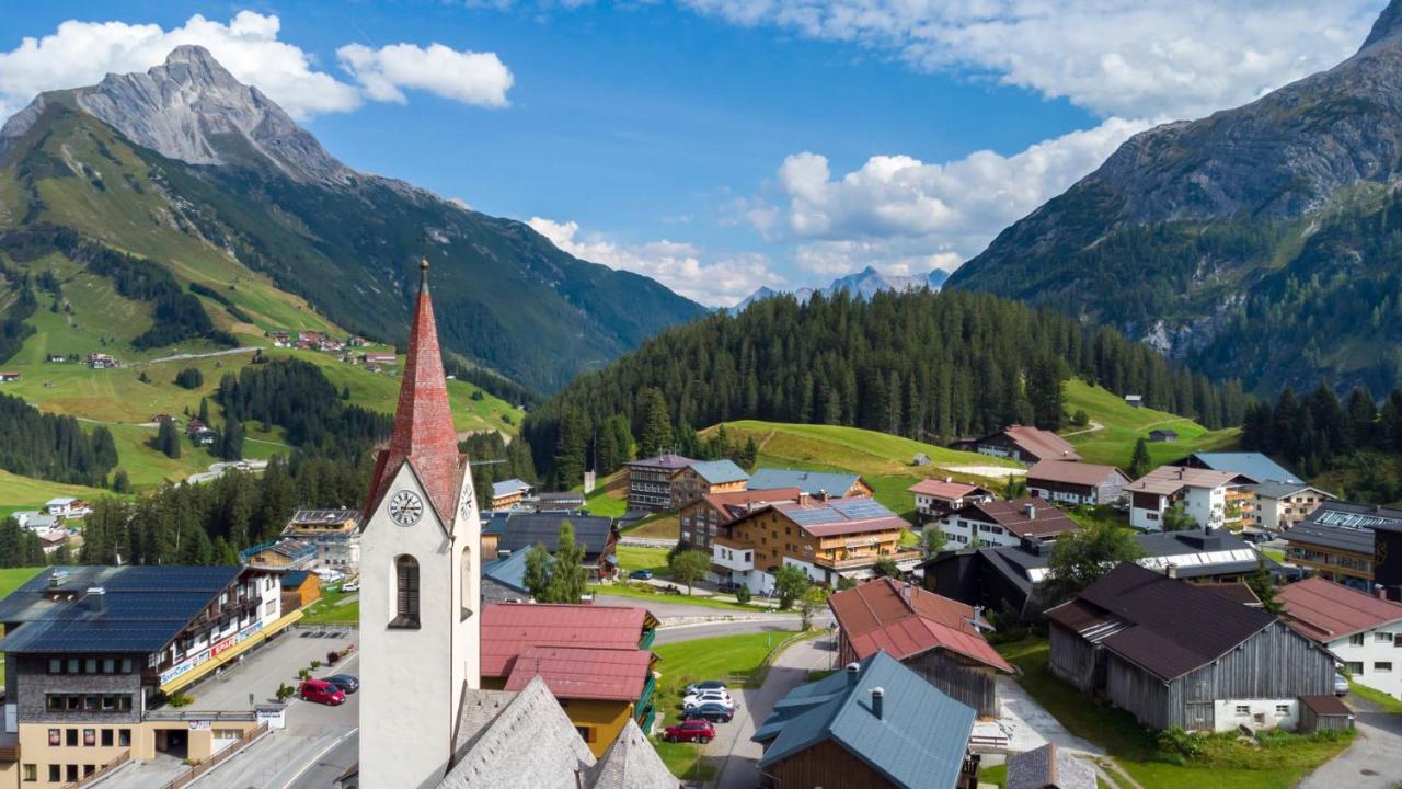 Hotel Walserberg Warth  Bagian luar foto