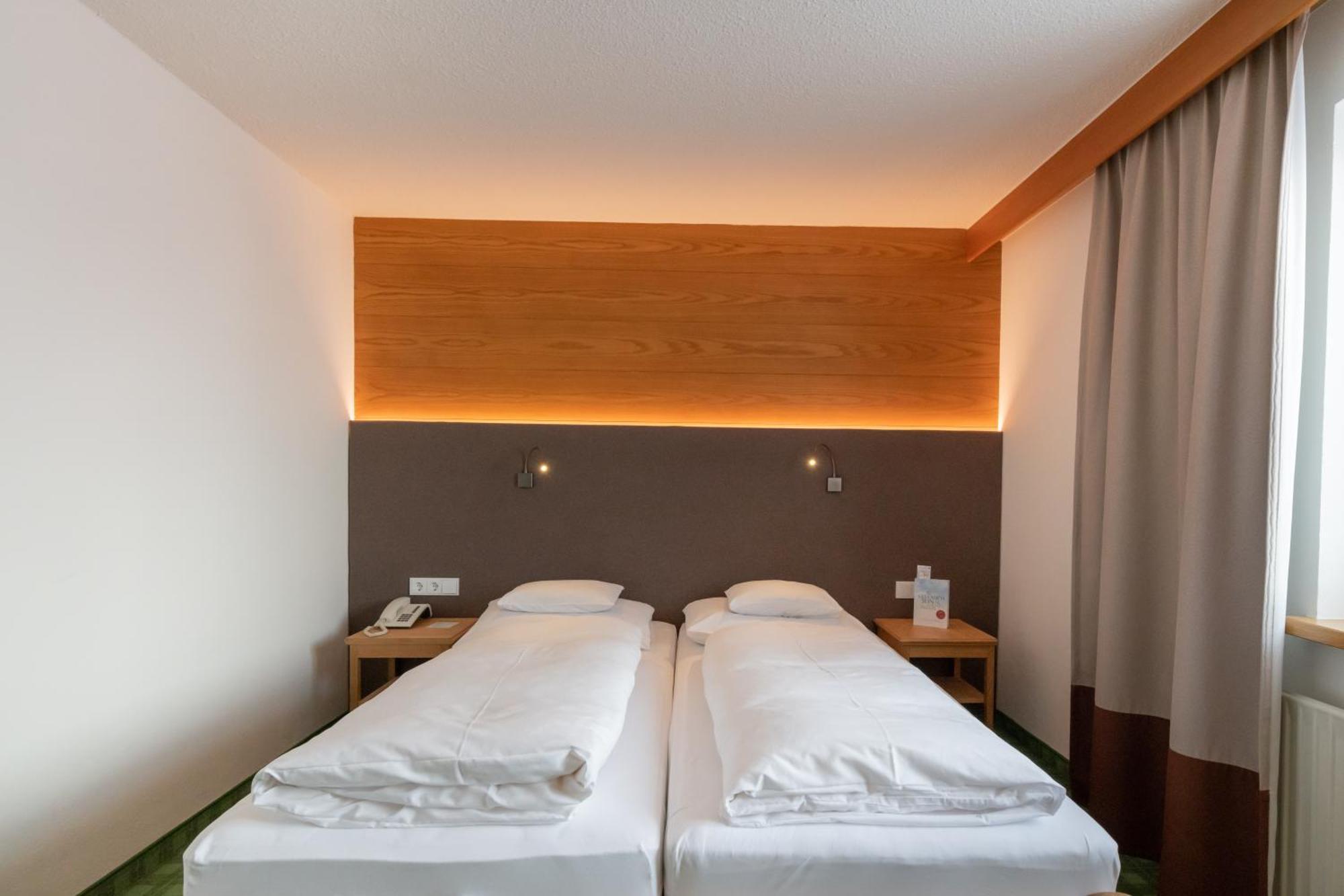 Hotel Walserberg Warth  Ruang foto